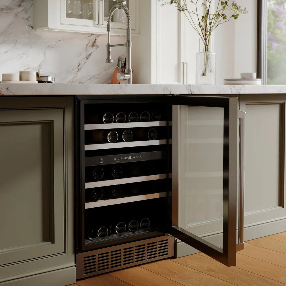 ZLINE Monument 24-inch wine cooler in stainless steel RWV-UD-24, view 2