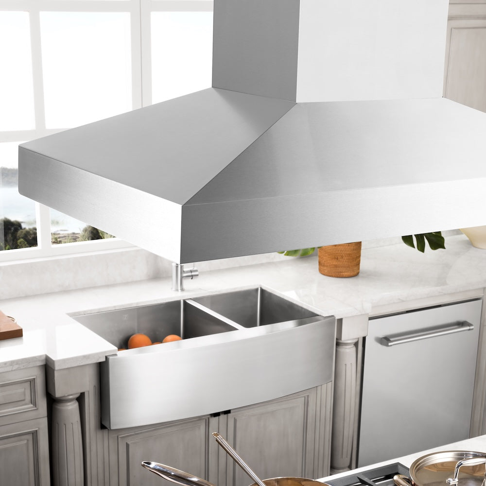 ZLINE 48-inch range hood in stainless steel KL3I-48, view 2