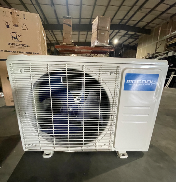Grade A - MRCOOL 4th Gen DIY 12K BTU Condenser (S&D)