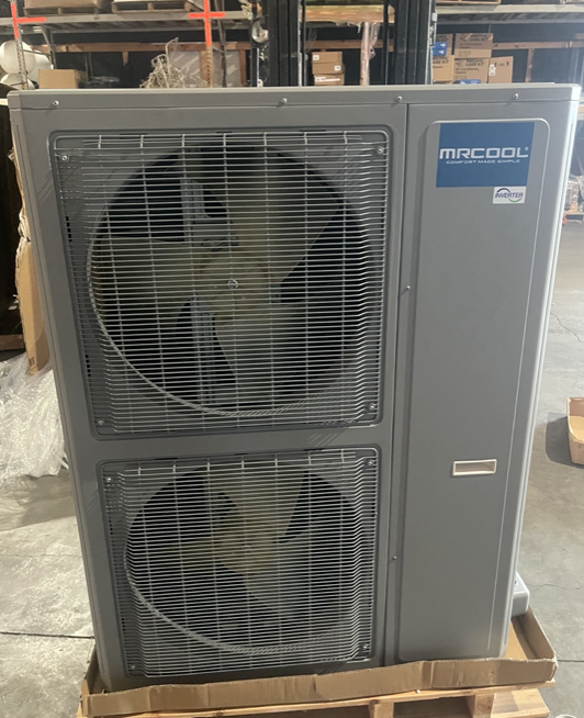 Grade A - MRCOOL Universal 4-5 Ton 18 SEER Central Heat Pump Split System - (S&D)
