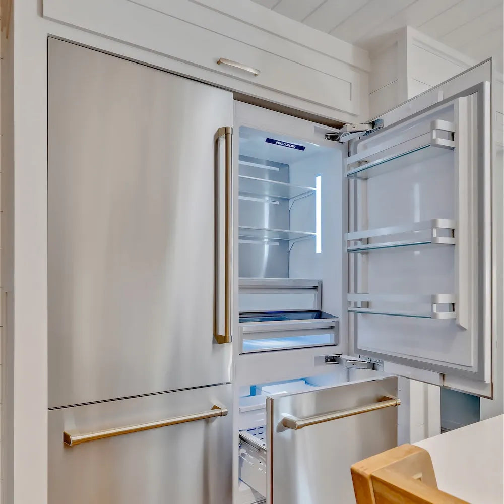 ZLINE 60-inch refrigerator in stainless steel RBIV-304-60, view 2
