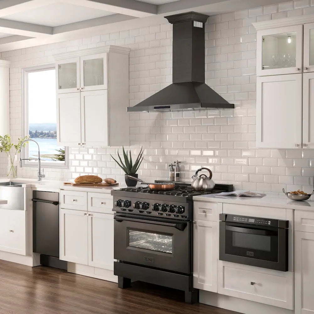 ZLINE Convertible Vent 30-inch range hood in black stainless steel BSKBNCRN-30, view 2