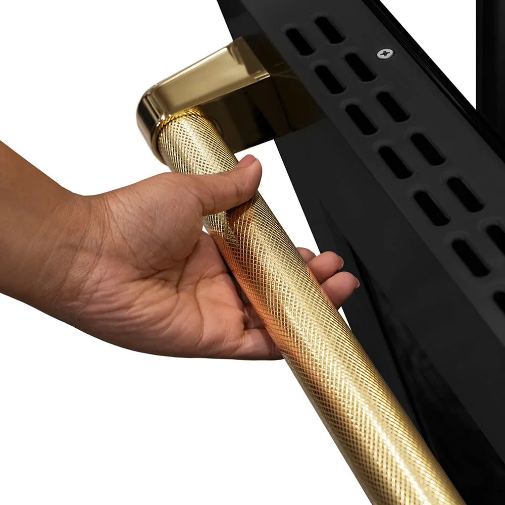 ZLINE Autograph Edition Paramount 36-inch range in black stainless steel and polished gold accents SDRBZ-36-KG, detail