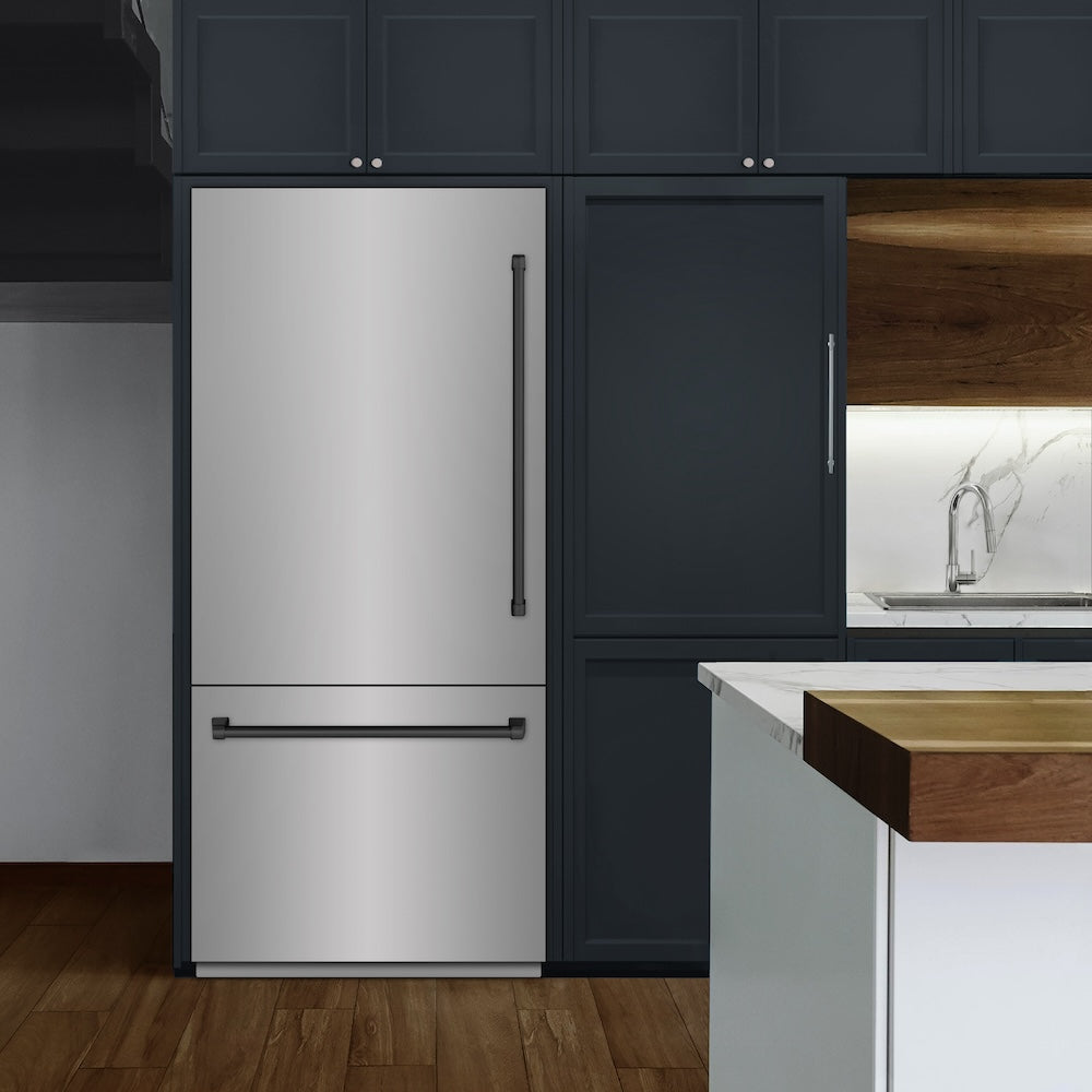 ZLINE Autograph Edition 36-inch refrigerator in stainless steel with bright white interior and matte black accents RBITZ-304-36MB, view 2