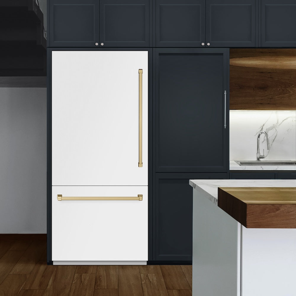 ZLINE Autograph Edition 36-inch refrigerator in white matte with graphite gray interior and champagne bronze accents GRBITZ-WM-36-CB, view 2