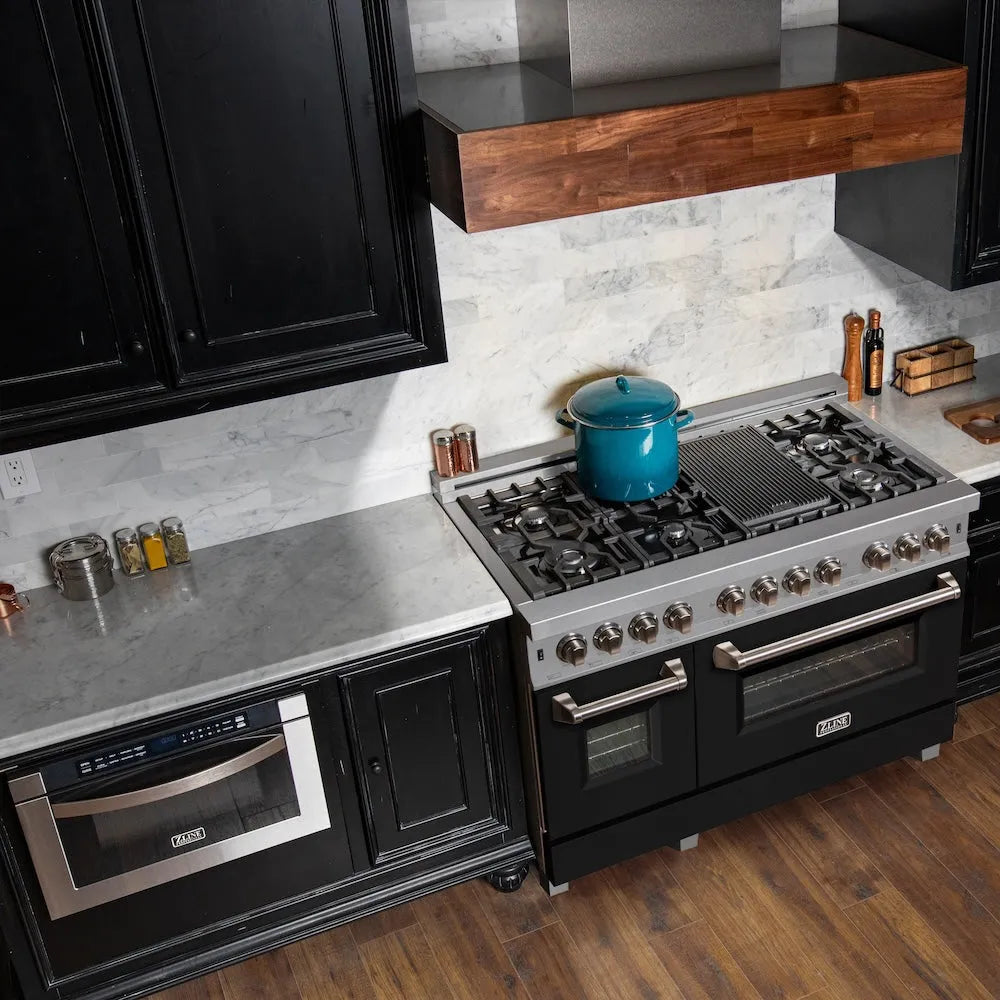 ZLINE Legacy 48-inch range in satin stainless steel with black matte door RAS-BLM-48, view 2