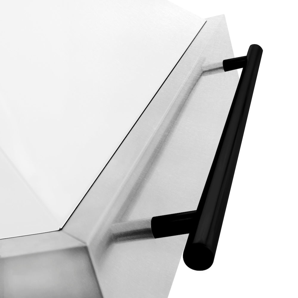 ZLINE Autograph Edition 36-inch range hood in satin stainless steel and matte black accents 8654SNZ-WM36-MB, detail
