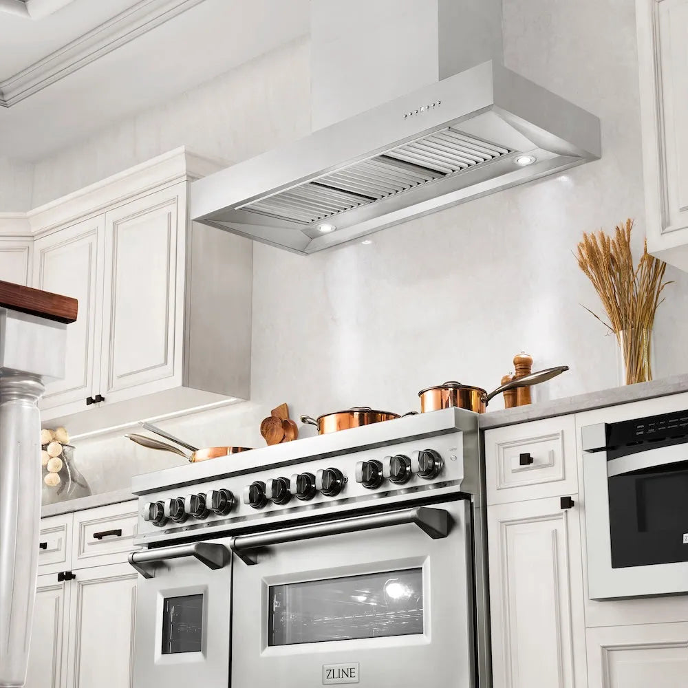 ZLINE Professional 42-inch range hood in stainless steel KECOM-42, view 2